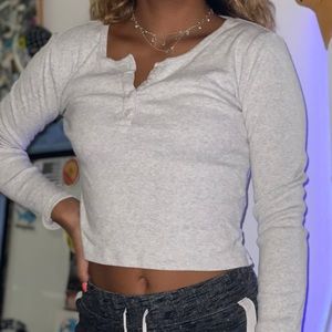 BRANDY MELVILLE LONG SLEEVE